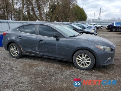 Czwarte zdjęcie samochodu z boku: 2015 MAZDA 3 TOURING VIN:3MZBM1V70FM180902 - miniatura