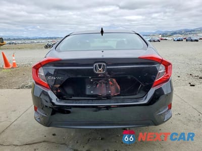 Zdjęcie 6 z 12 samochodu: 2018 HONDA CIVIC EX VIN:2HGFC2F77JH557357 - miniatura