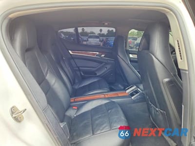 Zdjęcie 10 z 12 samochodu: 2011 PORSCHE PANAMERA 2 VIN:WP0AA2A74BL011156 - miniatura