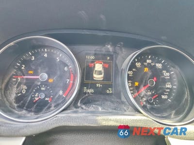 Zdjęcie 9 z 12 samochodu: 2019 VOLKSWAGEN PASSAT WOLFSBURG VIN:1VWLA7A39KC002386 - miniatura