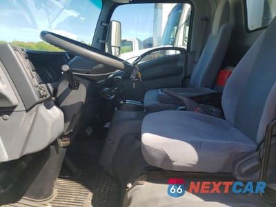 Zdjęcie 7 z 13 samochodu: 2016 ISUZU NQR REFRIGERATED BOX TRUCK VIN:JALE5W164G7900557 - miniatura
