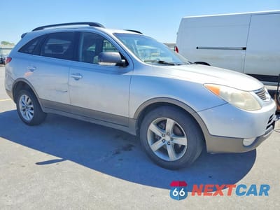 Czwarte zdjęcie samochodu z boku: 2007 HYUNDAI VERACRUZ GLS VIN:KM8NU73C97U013823 - miniatura