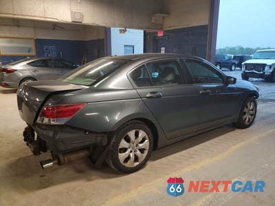 Trzecie zdjęcie samochodu z tyłu: 2008 HONDA ACCORD EXL VIN:1HGCP268X8A025075 - miniatura