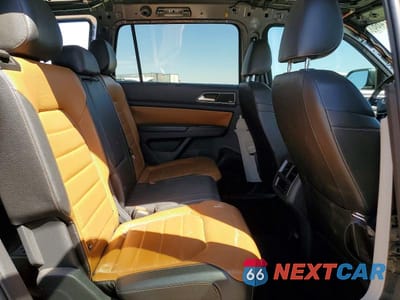 Zdjęcie 11 z 13 samochodu: 2018 VOLKSWAGEN ATLAS SEL PREMIUM VIN:1V2NR2CA4JC563661 - miniatura