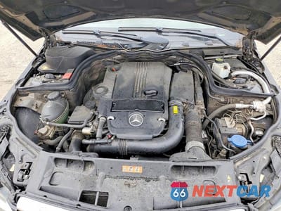 Zdjęcie 11 z 12 samochodu: 2013 MERCEDES-BENZ C 250 VIN:WDDGJ4HB1DG010998 - miniatura