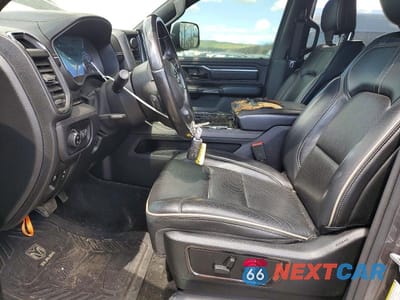 Zdjęcie 7 z 12 samochodu: 2022 RAM 1500 LIMITED VIN:1C6SRFHM1NN264144 - miniatura