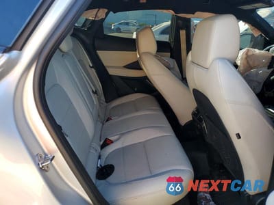 Zdjęcie 11 z 13 samochodu: 2020 JAGUAR E-PACE R-DYNAMIC SE VIN:SADFL2GX9L1009511 - miniatura