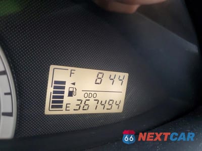 Zdjęcie 9 z 12 samochodu: 2008 TOYOTA YARIS BASE VIN:JTDBT923181275992 - miniatura