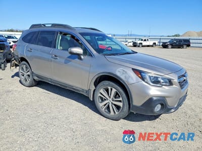 Czwarte zdjęcie samochodu z boku: 2018 SUBARU OUTBACK 2.5I LIMITED VIN:4S4BSAKC9J3368821 - miniatura