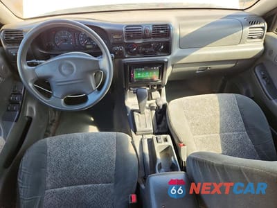 Zdjęcie 8 z 12 samochodu: 2002 ISUZU RODEO S VIN:4S2DM58W824700666 - miniatura