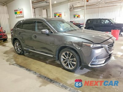 Czwarte zdjęcie samochodu z boku: 2016 MAZDA CX-9 SIGNATURE VIN:JM3TCBEY5G0115158 - miniatura