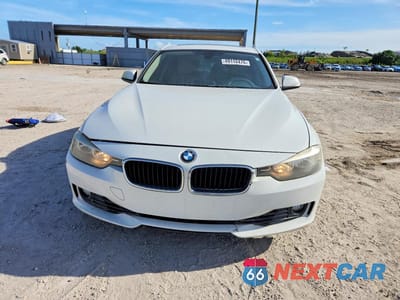 Piąte zdjęcie samochodu w środku: 2015 BMW 328 I VIN:WBA3A5G51FNS84403 - miniatura