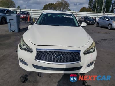 Piąte zdjęcie samochodu w środku: 2016 INFINITI Q50 3.0T PREMIUM VIN:JN1EV7AP5GM304037 - miniatura