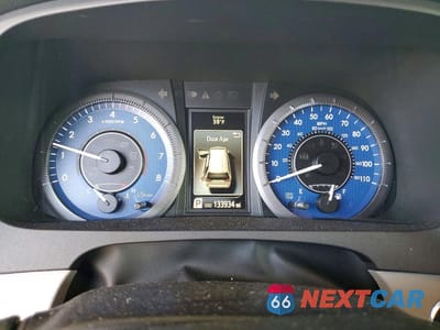 Zdjęcie 9 z 12 samochodu: 2015 TOYOTA SIENNA XLE PREMIUM 8-PASSENGER VIN:5TDYK3DC5FS653867 - miniatura