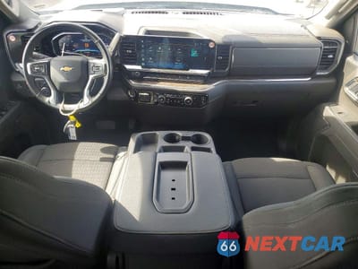 Zdjęcie 8 z 12 samochodu: 2025 CHEVROLET SILVERADO C1500 LT VIN:2GCPACED1S1141594 - miniatura
