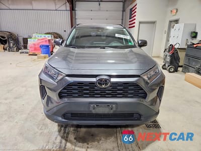 Piąte zdjęcie samochodu w środku: 2019 TOYOTA RAV4 LE VIN:2T3G1RFV4KC021694 - miniatura