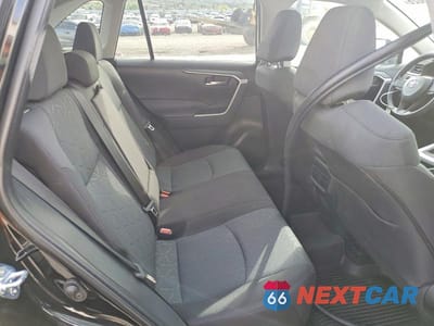 Zdjęcie 10 z 13 samochodu: 2025 TOYOTA RAV4 XLE VIN:2T3P1RFV4SC550580 - miniatura