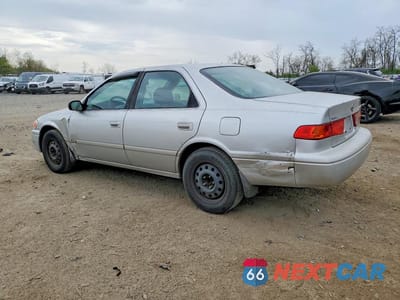 Drugie zdjęcie samochodu z przodu: 2001 TOYOTA CAMRY LE VIN:4T1BG22KX1U864980 - miniatura