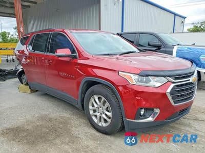 Czwarte zdjęcie samochodu z boku: 2019 CHEVROLET TRAVERSE LT VIN:1GNERGKW6KJ292912 - miniatura