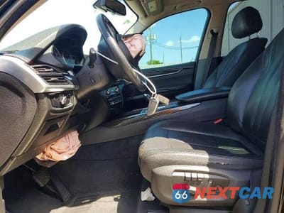 Zdjęcie 7 z 12 samochodu: 2015 BMW X5 XDRIVE35I VIN:5UXKR0C57F0P04662 - miniatura