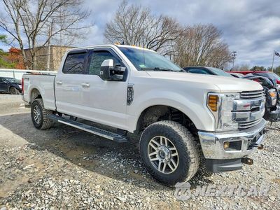 Czwarte zdjęcie samochodu z boku: 2019 FORD F250 SUPER DUTY VIN:1FT7W2B60KEG28625 - miniatura