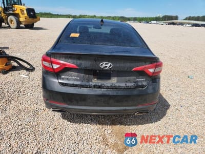 Zdjęcie 6 z 13 samochodu: 2016 HYUNDAI SONATA SPORT VIN:5NPE34AF2GH363596 - miniatura