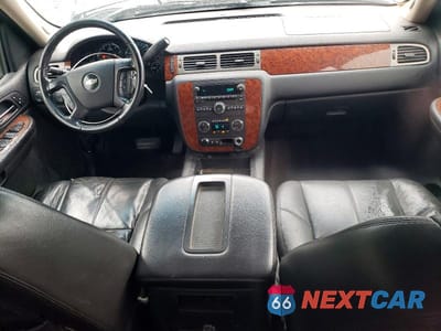 Zdjęcie 8 z 12 samochodu: 2008 CHEVROLET SILVERADO K1500 VIN:1GCEK19J98Z271471 - miniatura