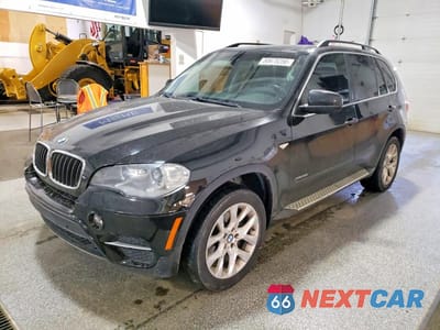 2013 BMW X5 XDRIVE35I 5UXZV4C57DL993667 - główne zdjęcie licytacji z USA - miniatura