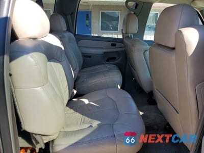 Zdjęcie 11 z 13 samochodu: 2000 CHEVROLET SUBURBAN K1500 VIN:3GNFK16T4YG124962 - miniatura