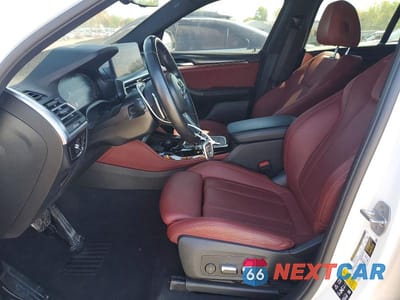 Zdjęcie 7 z 13 samochodu: 2024 BMW X4 XDRIVE30I VIN:5UX33DT05R9T57124 - miniatura