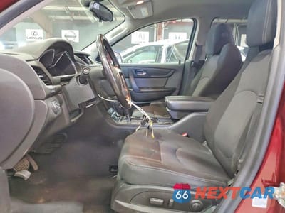 Zdjęcie 7 z 13 samochodu: 2017 CHEVROLET TRAVERSE LT VIN:1GNKVGKD1HJ330973 - miniatura