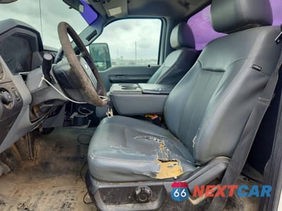 Zdjęcie 7 z 11 samochodu: 2015 FORD F250 SUPER DUTY VIN:1FTBF2A67FEC40907 - miniatura