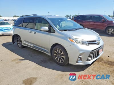 Czwarte zdjęcie samochodu z boku: 2019 TOYOTA SIENNA LIMITED PREMIUM 7-PASSENGER VIN:5TDDZ3DC6KS216254 - miniatura