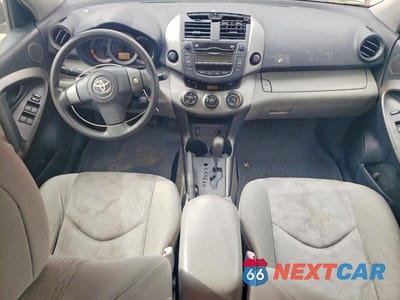Zdjęcie 8 z 12 samochodu: 2009 TOYOTA RAV4 BASE VIN:JTMBF33V09D003423 - miniatura