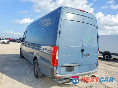 Drugie zdjęcie samochodu z przodu: 2019 MERCEDES BENZ SPRINTER 2500 DELIVERY VAN VIN:WD4PF1CD8KT012471 - miniatura
