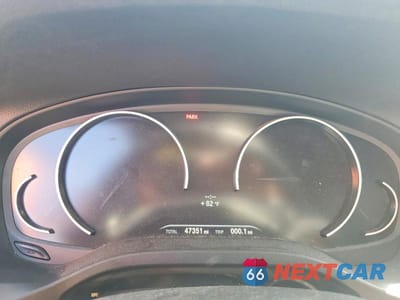 Zdjęcie 9 z 14 samochodu: 2019 BMW X3 SDRIVE30I VIN:5UXTR7C50KLR51074 - miniatura