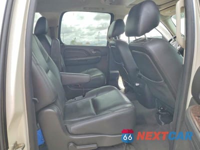 Zdjęcie 11 z 12 samochodu: 2013 GMC YUKON XL DENALI VIN:1GKS2MEF5DR308259 - miniatura