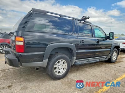 Trzecie zdjęcie samochodu z tyłu: 2003 CHEVROLET SUBURBAN K1500 VIN:3GNFK16Z23G289826 - miniatura