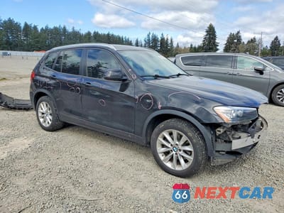 Czwarte zdjęcie samochodu z boku: 2015 BMW X3 XDRIVE28I VIN:5UXWX9C56F0D49921 - miniatura