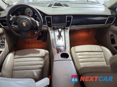 Zdjęcie 8 z 12 samochodu: 2011 PORSCHE PANAMERA S VIN:WP0AB2A70BL060349 - miniatura