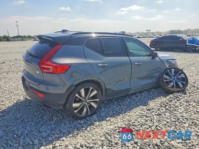 Trzecie zdjęcie samochodu z tyłu: 2021 VOLVO XC40 RECHARGE VIN:YV4ED3UR7M2587468 - miniatura