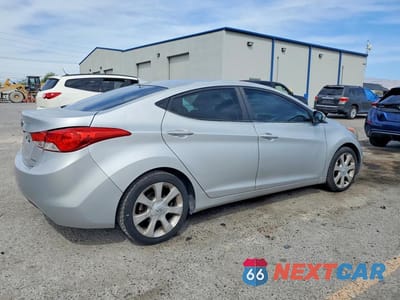 Trzecie zdjęcie samochodu z tyłu: 2011 HYUNDAI ELANTRA LIMITED VIN:KMHDH4AE4BU152351 - miniatura