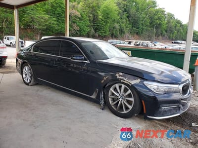 Czwarte zdjęcie samochodu z boku: 2018 BMW 740 I VIN:WBA7E2C51JG742478 - miniatura