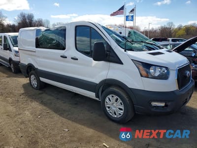 Czwarte zdjęcie samochodu z boku: 2025 FORD TRANSIT 250 DELIVERY VAN VIN:1FTBR1Y87SKA72383 - miniatura