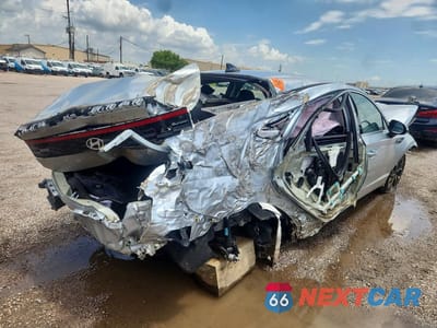 Trzecie zdjęcie samochodu z tyłu: 2025 HYUNDAI SONATA SEL VIN:KMHL64JA3SA465181 - miniatura