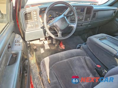 Zdjęcie 8 z 12 samochodu: 2001 CHEVROLET SILVERADO K1500 VIN:1GCEK19V21E170403 - miniatura