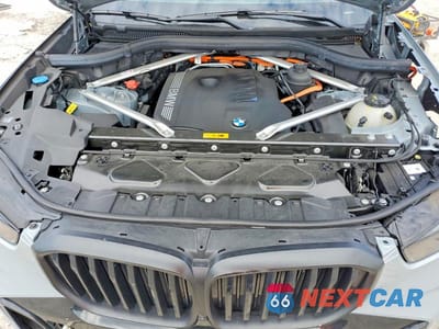 Zdjęcie 12 z 13 samochodu: 2025 BMW X5 XDRIVE50E VIN:5UX43EU04S9X54774 - miniatura