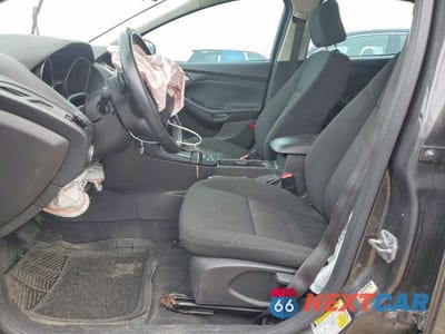 Zdjęcie 7 z 13 samochodu: 2016 FORD FOCUS SE VIN:1FADP3F24GL291978 - miniatura