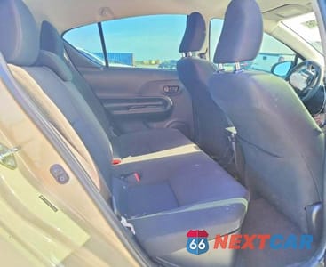 Zdjęcie 10 z 12 samochodu: 2018 TOYOTA PRIUS C TWO VIN:JTDKDTB38J1614361 - miniatura