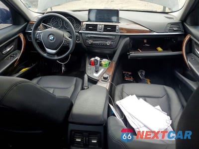 Zdjęcie 8 z 12 samochodu: 2014 BMW 328 XI SULEV VIN:WBA3B5G52ENS10774 - miniatura
